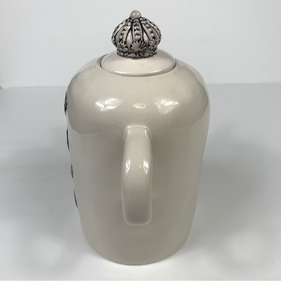 Rare HTF Rae Dunn Have a Royal Day Queen Crown Teapot - Picture 8 of 14